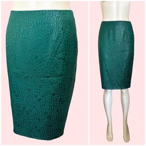 Amazing Vintage 80's Designer Travilla Emerald Snake Reptile Pencil Skirt. Sz 8